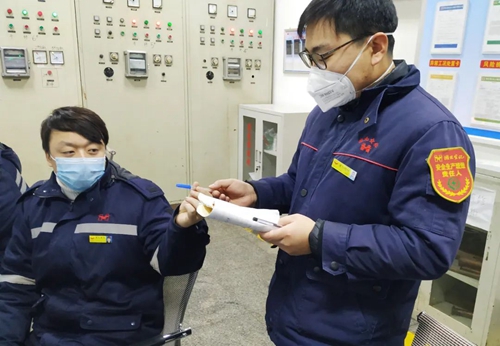 宜化兩個班組獲得宜昌市“工人先鋒號”榮譽稱號(圖3) 宜化兩個班組獲得宜昌市“工人先鋒號”榮譽稱號(圖3)