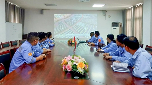 向抗疫英雄致敬！宜化集團組織收看全國抗擊新冠肺炎疫情表彰大會(圖3)