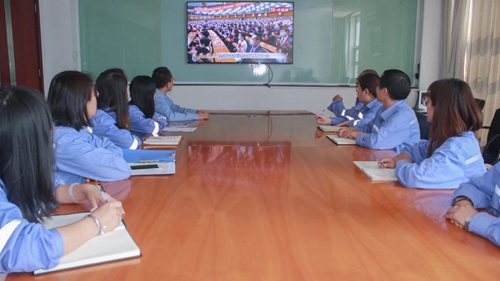 向抗疫英雄致敬！宜化集團組織收看全國抗擊新冠肺炎疫情表彰大會(圖8)