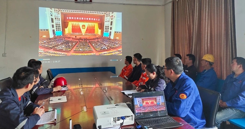 向抗疫英雄致敬！宜化集團組織收看全國抗擊新冠肺炎疫情表彰大會(圖9)