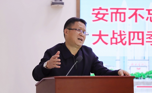 王大真到松滋肥業、楚星公司、新材料公司和股份公司現場調研(圖5)