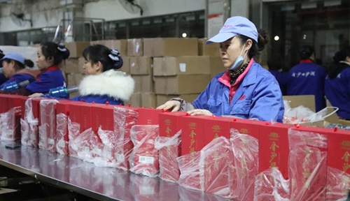 金沙酒業:新年生產忙 搶抓“開門紅”(圖2) 金沙酒業:新年生產忙 搶抓“開門紅”(圖2)