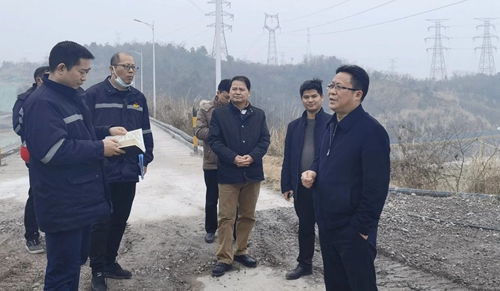王大真到宜昌區域分子公司和項目現場檢查指導工作(圖3) 王大真到宜昌區域分子公司和項目現場檢查指導工作(圖3)