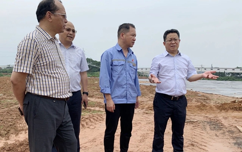 王大真一行到松滋肥業和宜昌區域分子公司檢查調研(圖2) 王大真一行到松滋肥業和宜昌區域分子公司檢查調研(圖2)