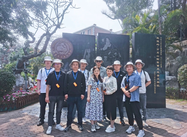 集團工會組織今年首批優秀職工開展療休養活動(圖2) 集團工會組織今年首批優秀職工開展療休養活動(圖2)