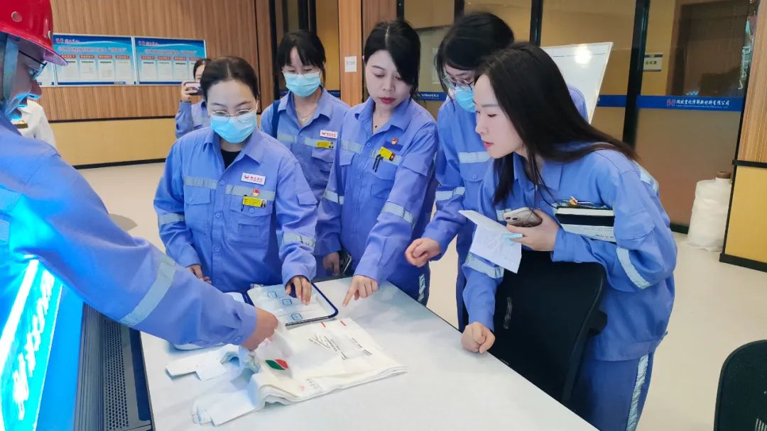 參觀新項目感受新變化更添新干勁！股份公司組織青年職工交流座談