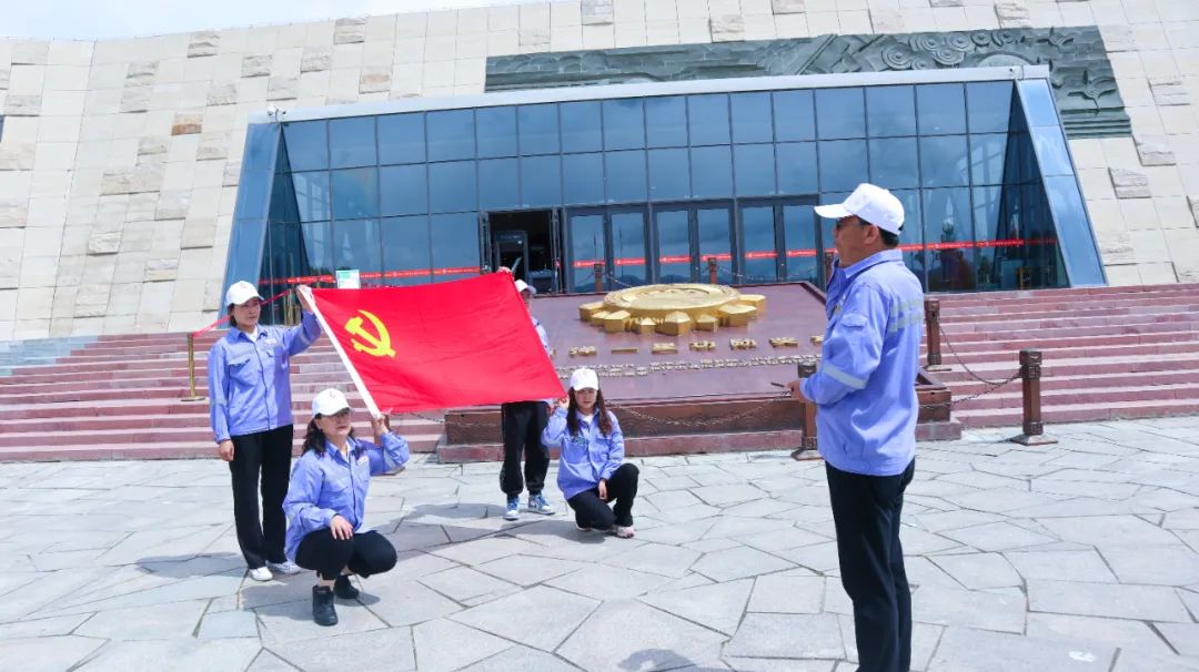 青海黎明:尋足跡 憶初心 溫誓言 擔(dān)使命(圖3) 圖片