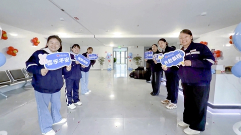 筑暖心巢,安職工家!宜化田家河園區(qū)職工公寓迎來(lái)首批喜遷新居人員(圖1) 筑暖心巢,安職工家!宜化田家河園區(qū)職工公寓迎來(lái)首批喜遷新居人員(圖1)